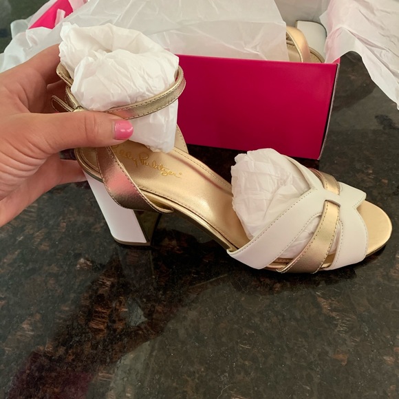 Lilly Pulitzer Alana Sandal - Picture 2 of 3